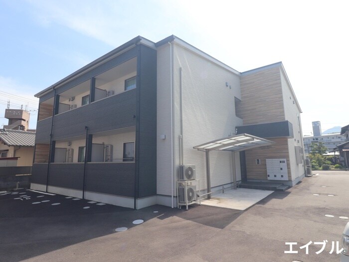 GreenHiLL HATSUKAITIの物件外観写真
