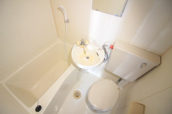 バス／シャワールーム等