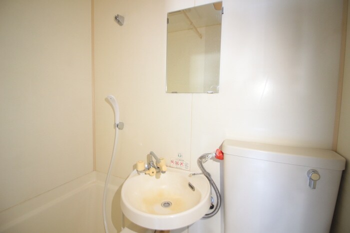 物件内観写真8　(洗面)