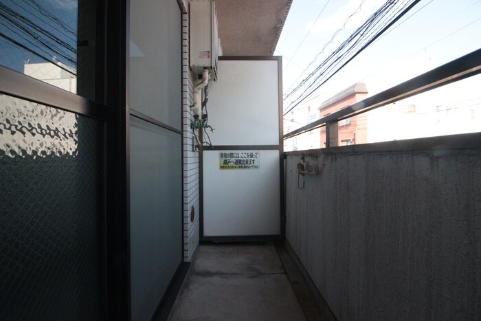 物件内観写真13　(洗濯機置場)