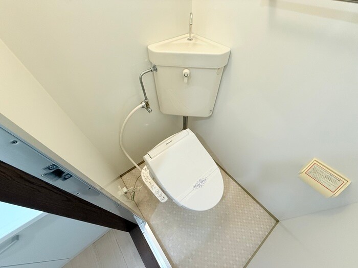 物件内観写真10　(トイレ)