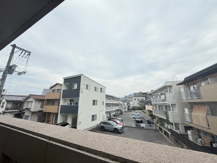 物件内観写真15　(室内からの展望)