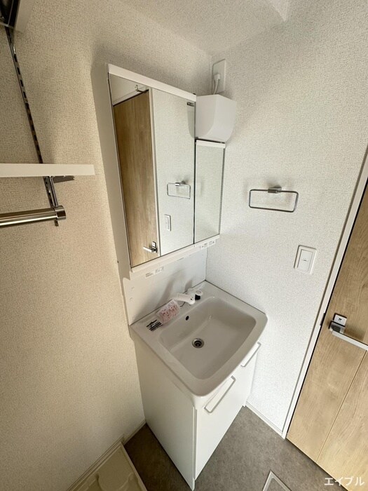 物件内観写真10　(洗面)