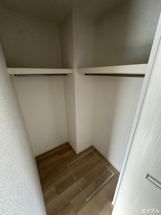 物件内観写真12　(収納)