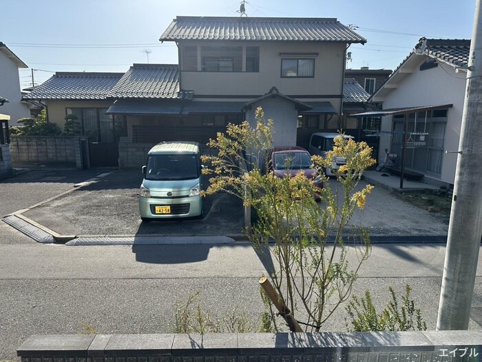 物件内観写真14　(室内からの展望)