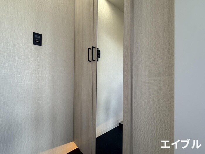物件内観写真18　(靴箱)