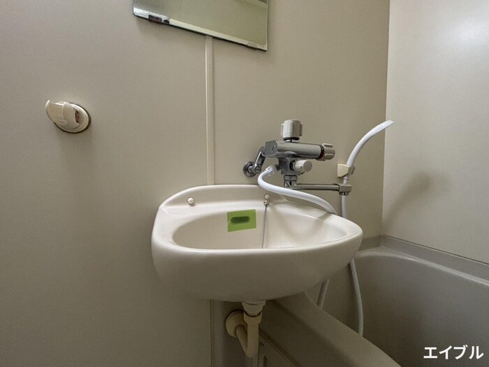 物件内観写真12　(洗面)