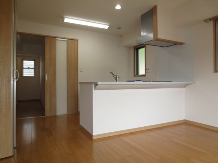 物件内観写真16　(内観写真)