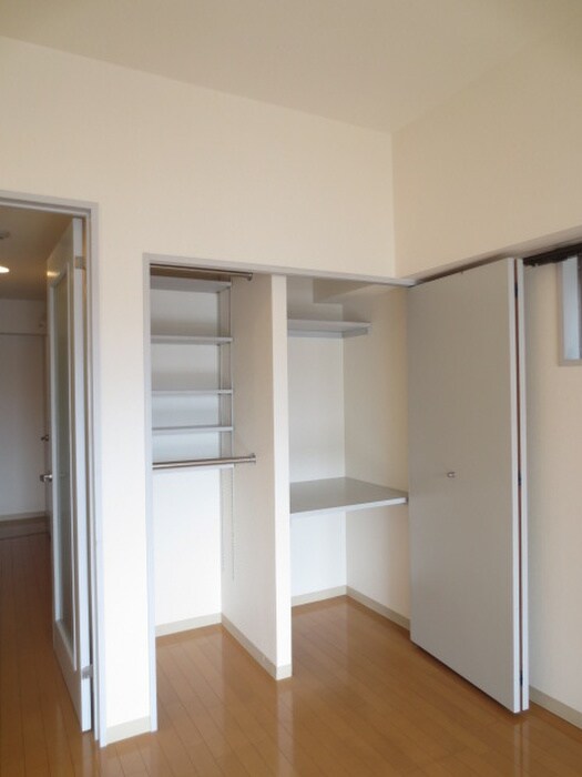 物件内観写真8　(収納)