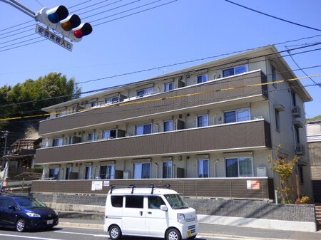 ルクプルＡ棟外観写真