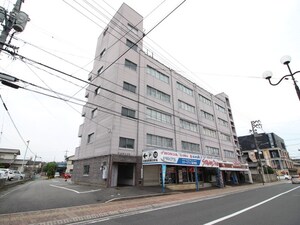 用品第一ビル外観写真