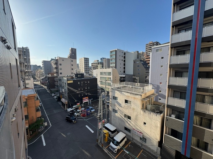 物件内観写真20　(室内からの展望)