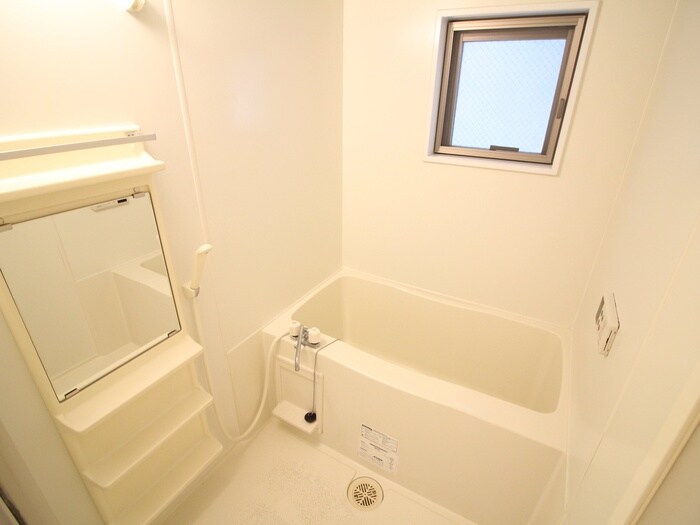 物件内観写真13　(バス／シャワールーム等)