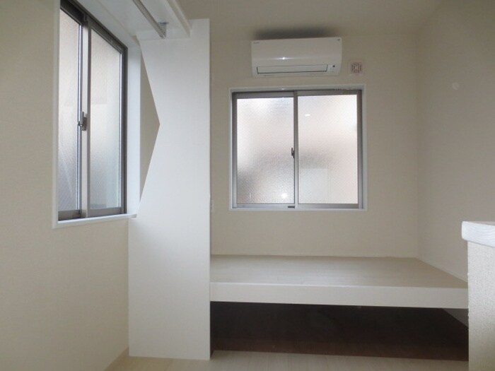 物件内観写真11　(居室)