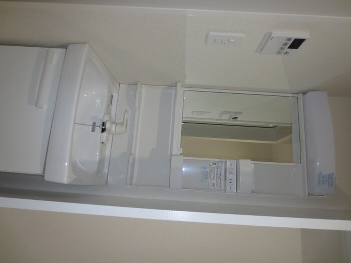 物件内観写真15　(洗面)