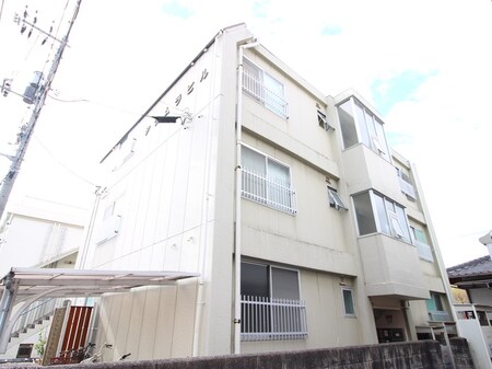 ジケムラビル外観写真