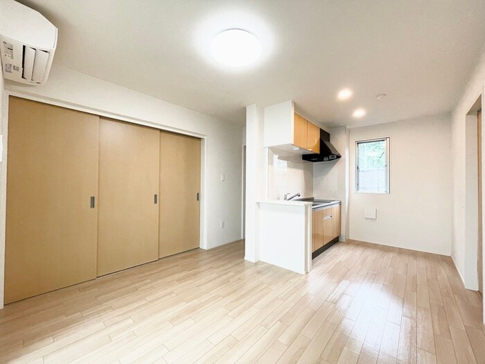 物件内観写真6　(居室)