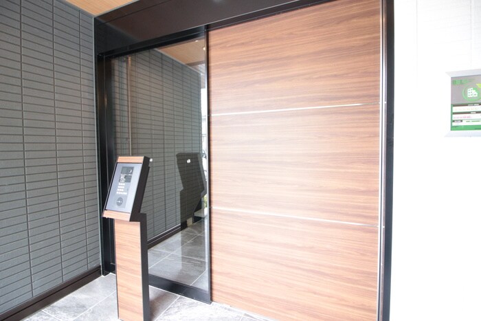 物件外観写真2　(建物設備)