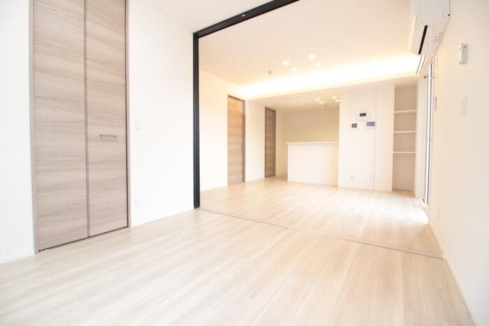 物件内観写真6　(居室)