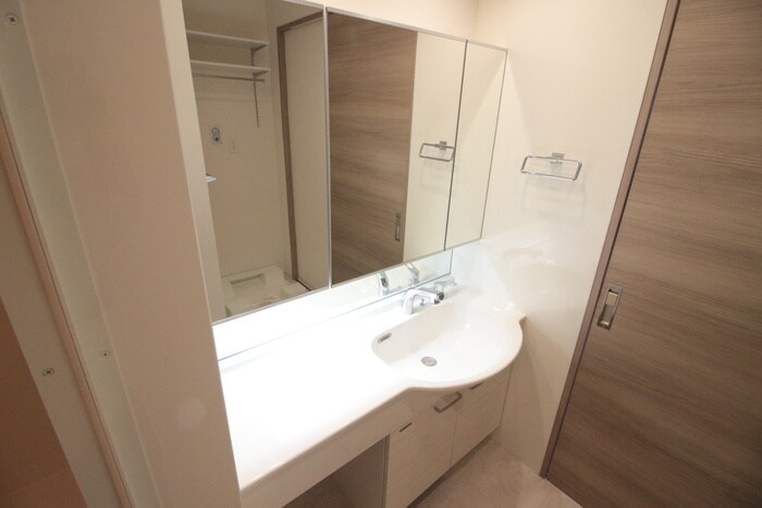 物件内観写真10　(洗面)