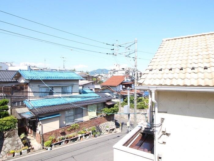 物件内観写真17　(室内からの展望)