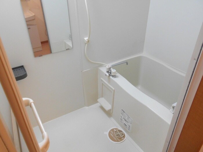 物件内観写真4　(バス／シャワールーム等)