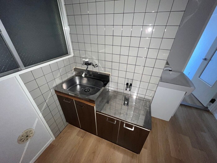 物件内観写真8　(キッチン)