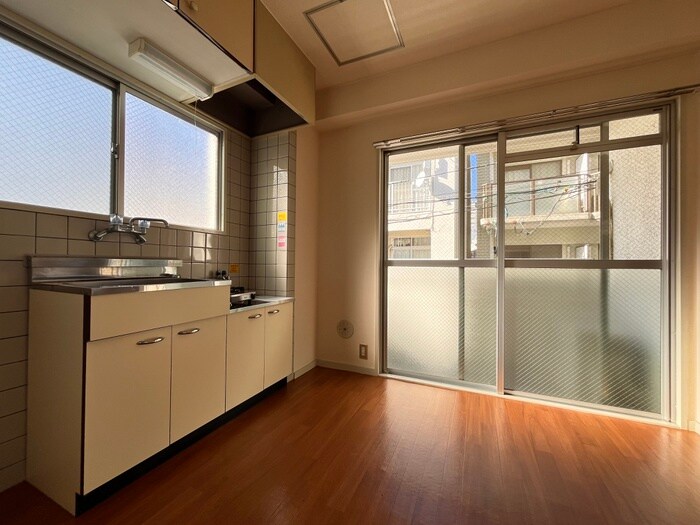 物件内観写真18　(居室)