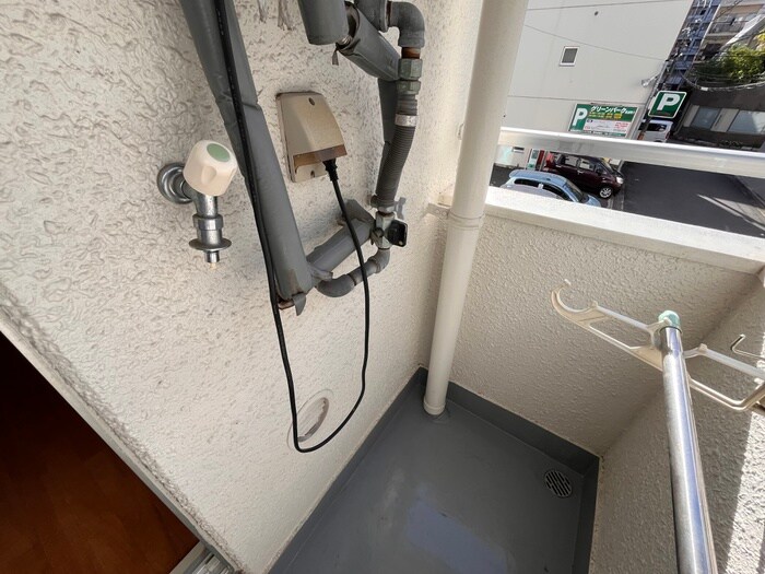 物件内観写真21　(洗濯機置場)