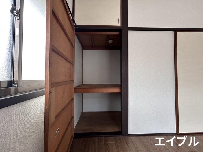 物件内観写真13　(収納)