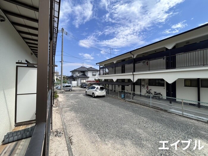 物件内観写真22　(室内からの展望)