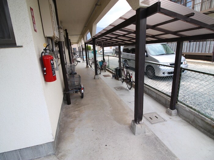 物件外観写真4　(建物設備)