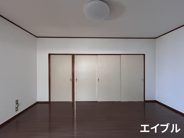 物件内観写真9　(居室)