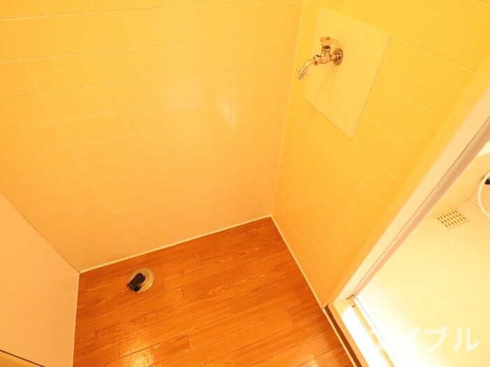 物件内観写真22　(洗濯機置場)