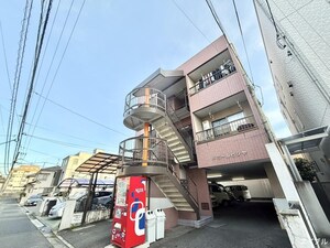 ドミールヒシヤ外観写真