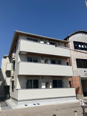 ペルル新広外観写真