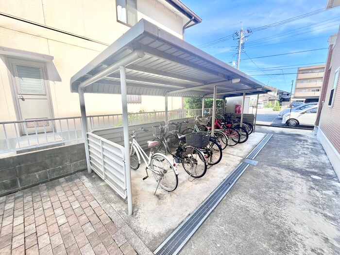 物件外観写真4　(外観写真)