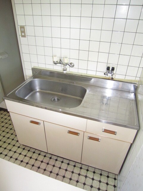 物件内観写真6　(キッチン)