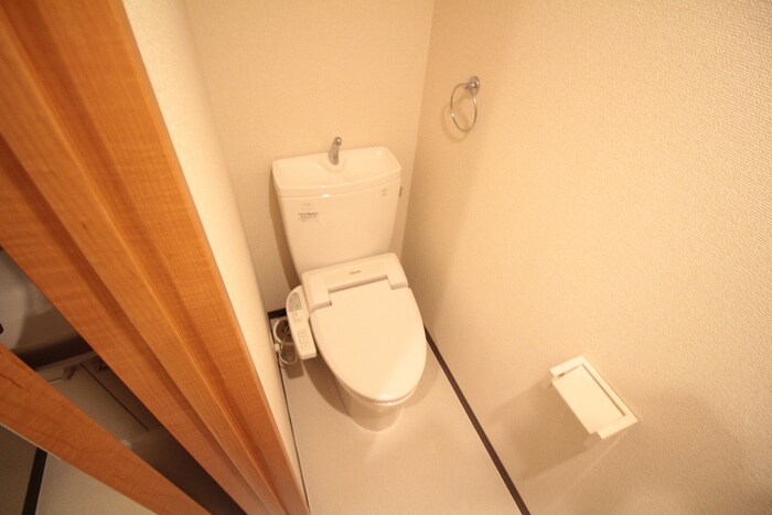 物件内観写真10　(トイレ)