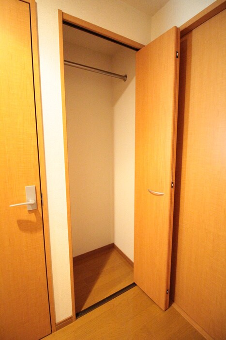 物件内観写真13　(収納)