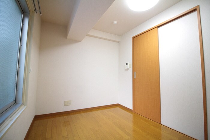 物件内観写真21　(居室)