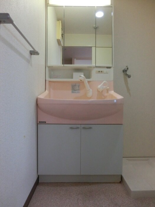 物件内観写真12　(洗面)