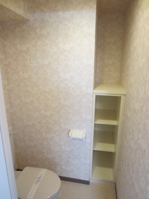 物件内観写真15　(トイレ)