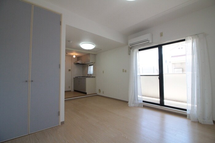 物件内観写真19　(居室)