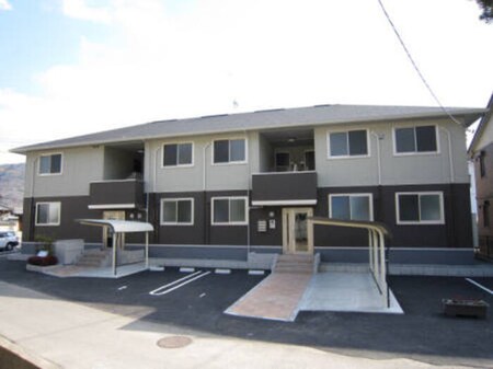 セジュール初崎神社前外観写真