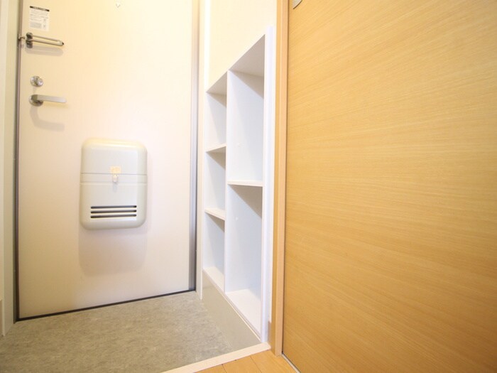 物件内観写真13　(靴箱)