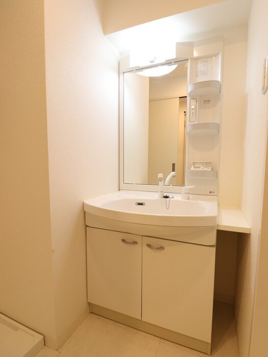 物件内観写真11　(洗面)