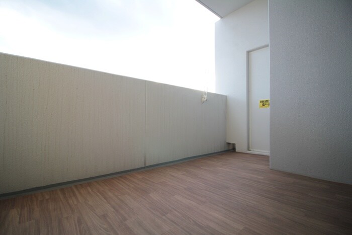 物件内観写真15　(ベランダ・バルコニー)