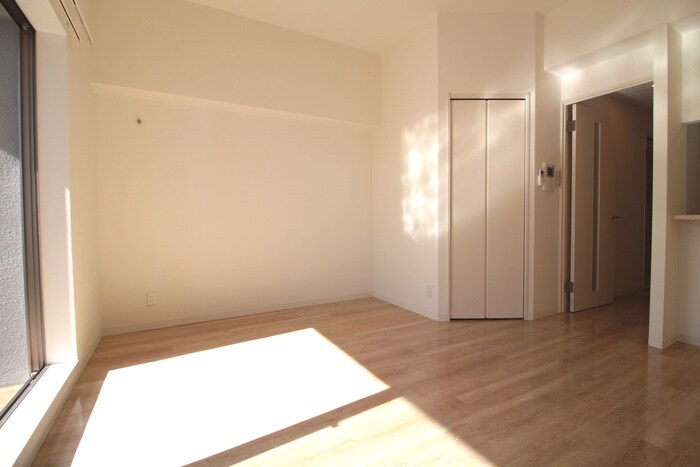 物件内観写真19　(居室)