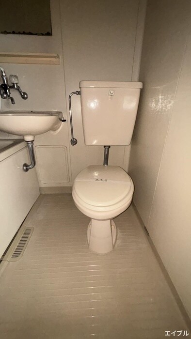 物件内観写真11　(トイレ)